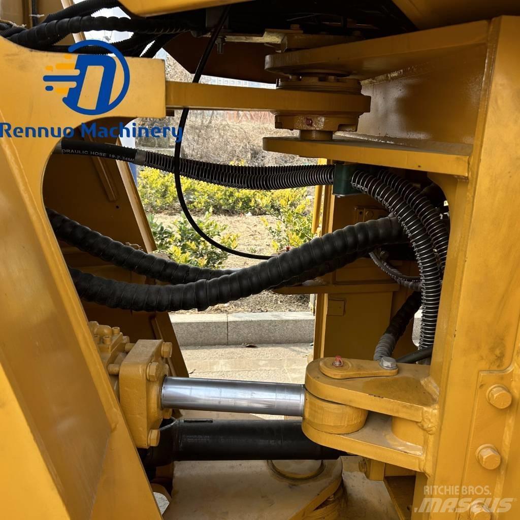 CAT 950 H Rataslaadurid