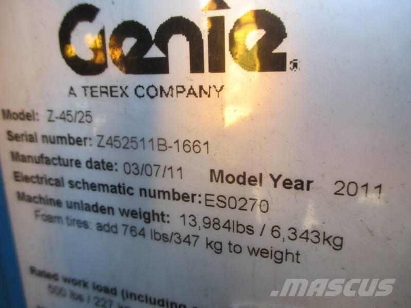 Genie Z 45/25 RT Iseliikuvad poomtõstukid