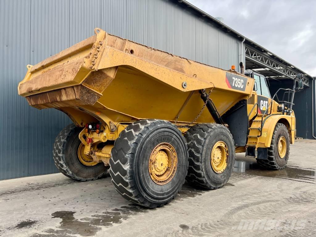 CAT 735C Liigendraamiga pinnaseveokid