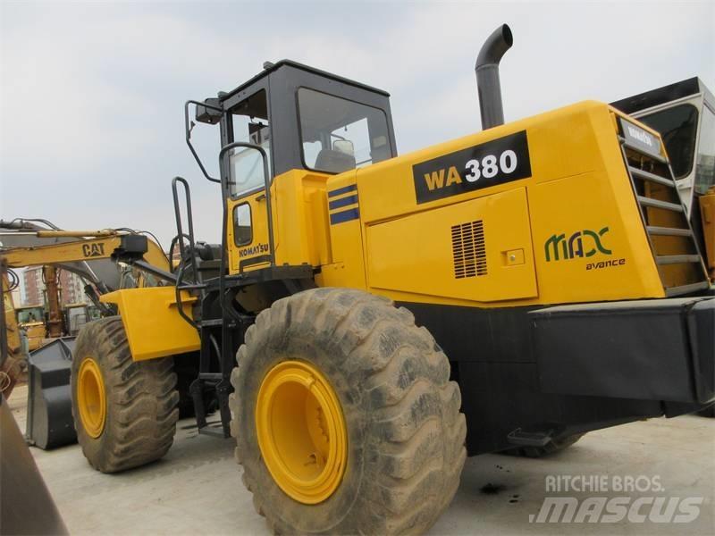 Komatsu WA 380-3 Rataslaadurid