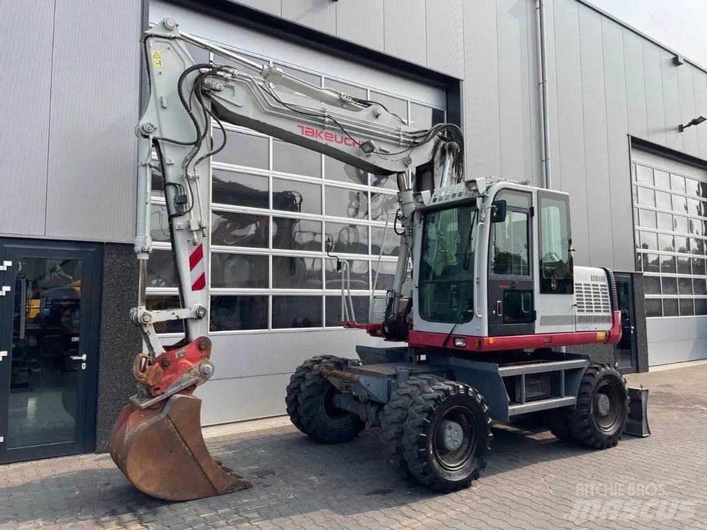 Takeuchi TB1160W Ratasekskavaatorid