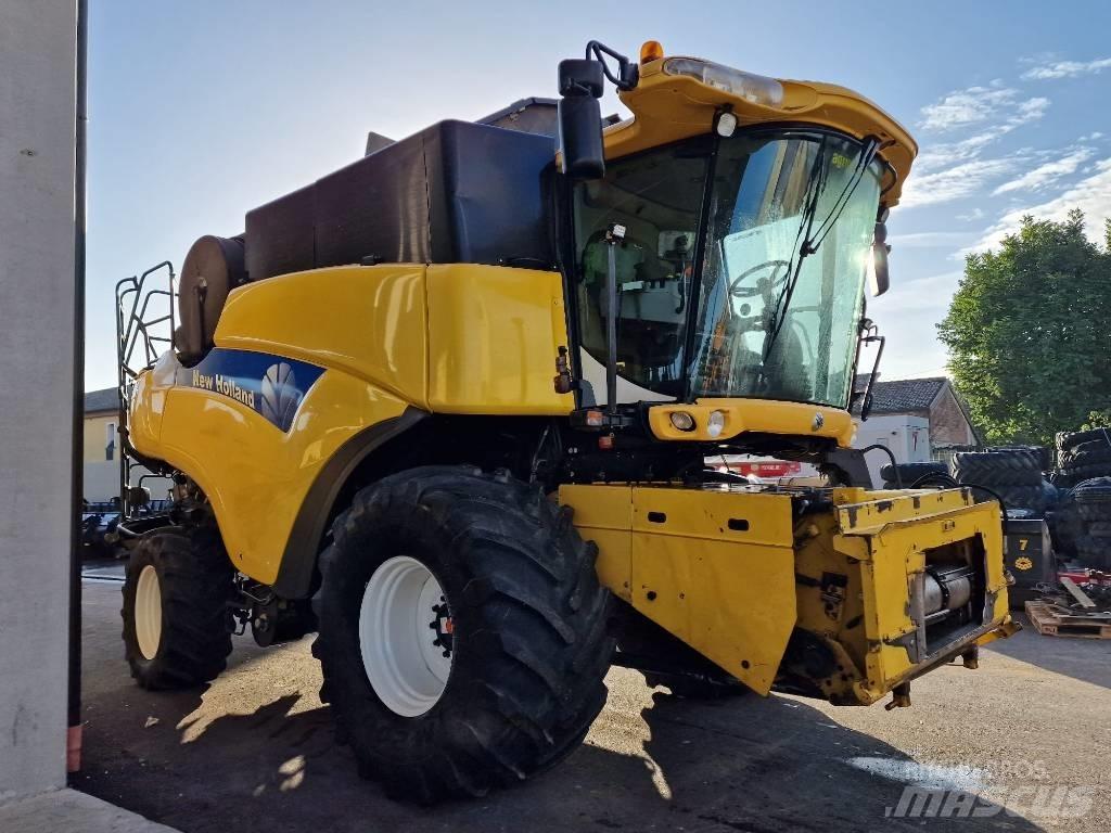New Holland CR 9060 Teraviljakombainid