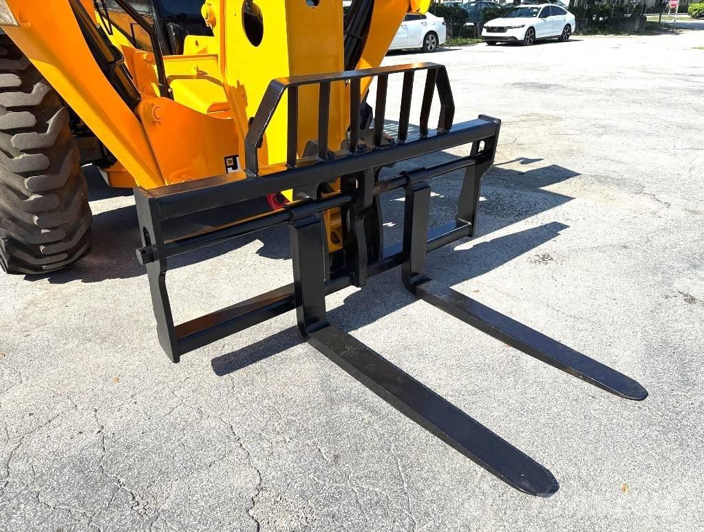 JCB 512-56 Teleskooplaadurid