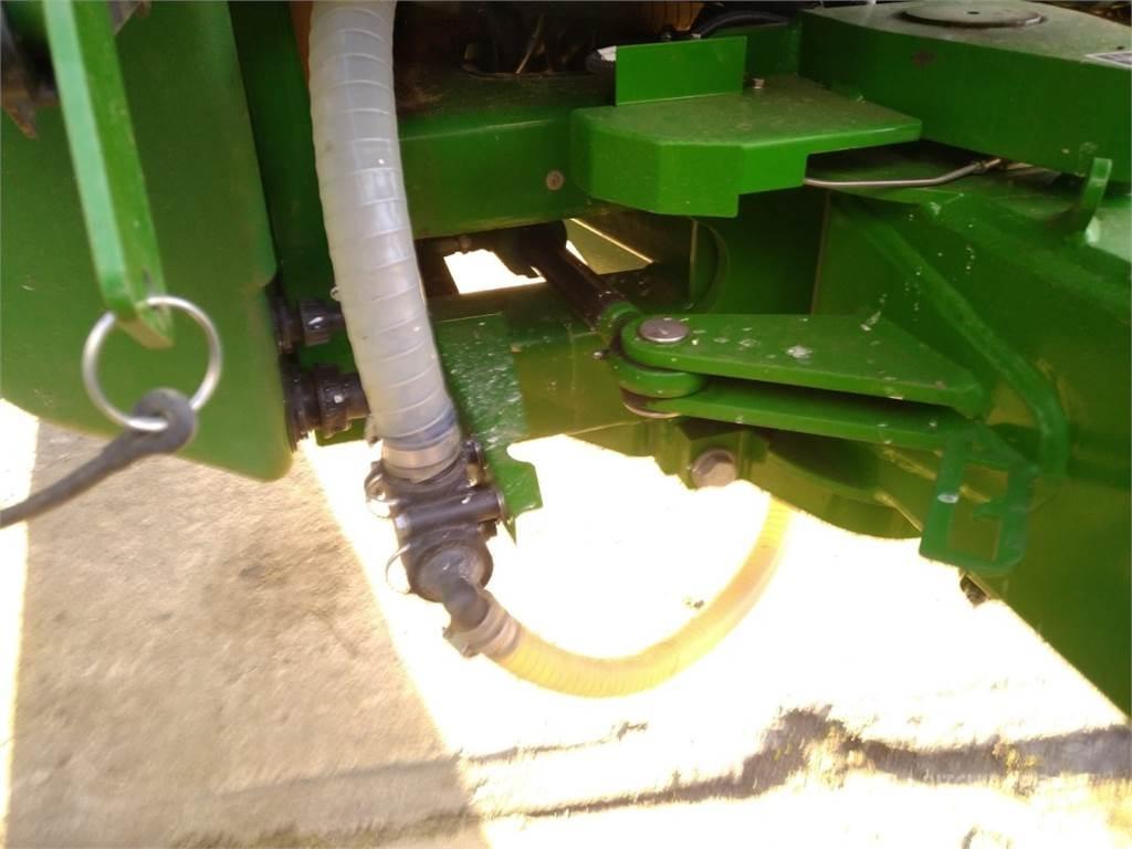 John Deere 740i Haagispritsid