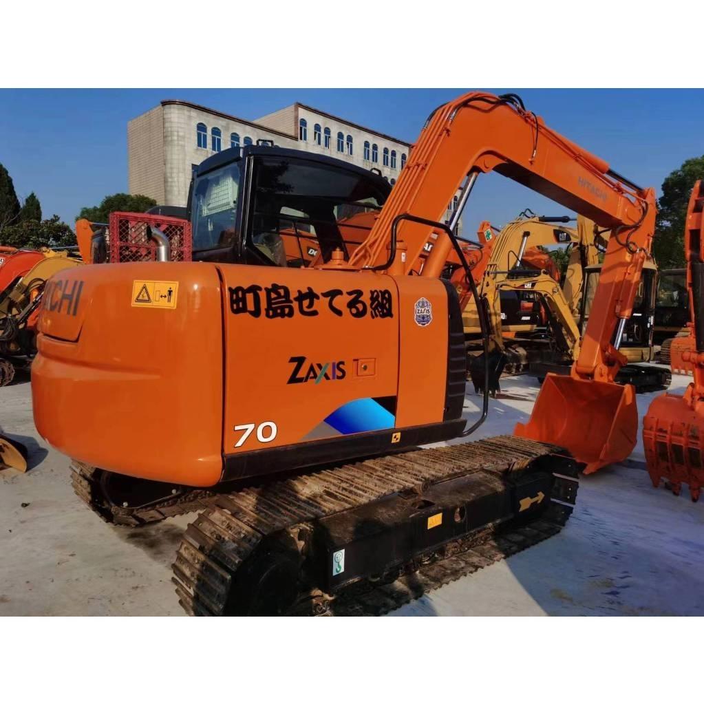 Hitachi ZX 70 Väikeekskavaatorid 7t-12t