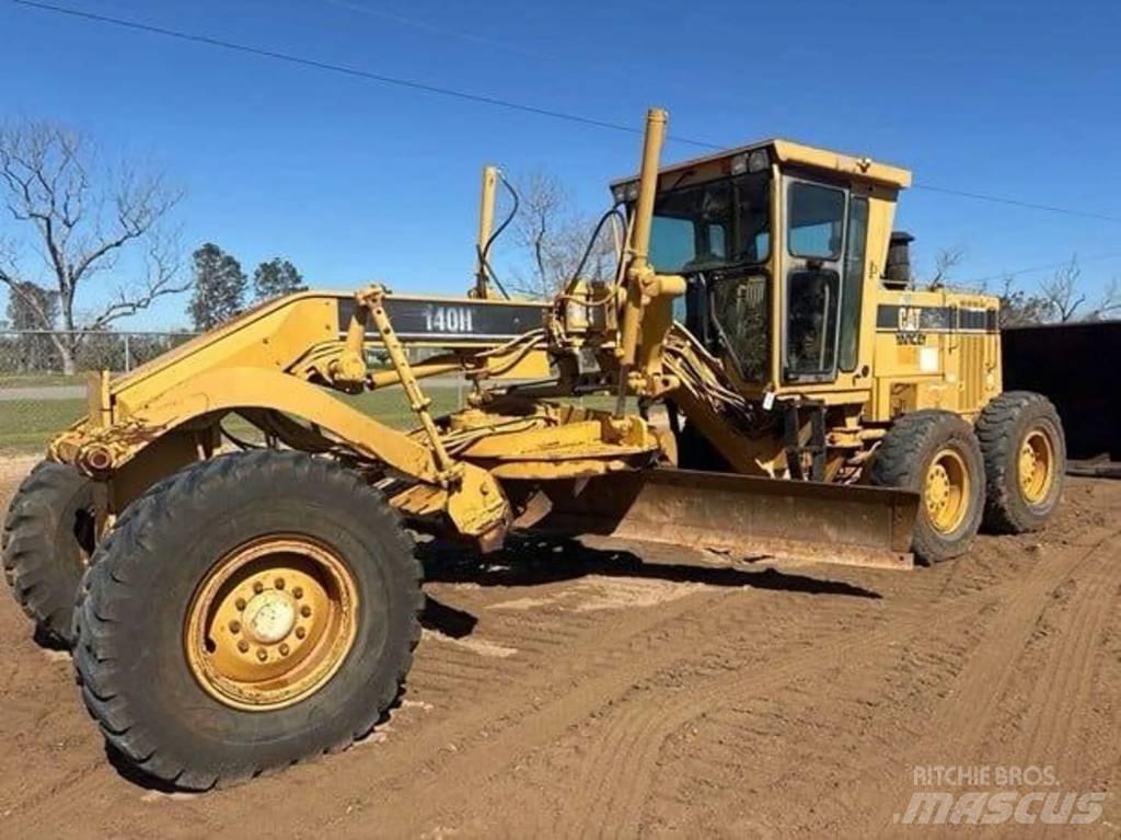 CAT 140H Greiderid