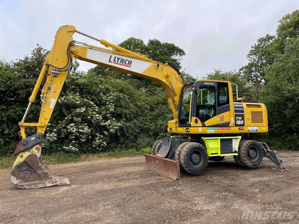 Komatsu PW 180-11 Ratasekskavaatorid