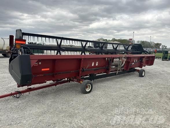 Case IH 1020 Kombainide heedrid