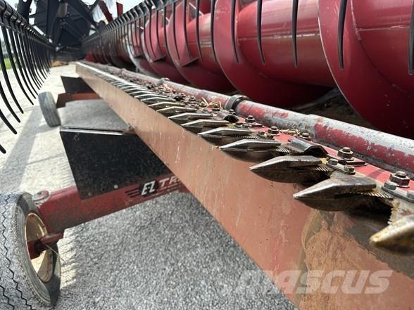 Case IH 1020 Kombainide heedrid