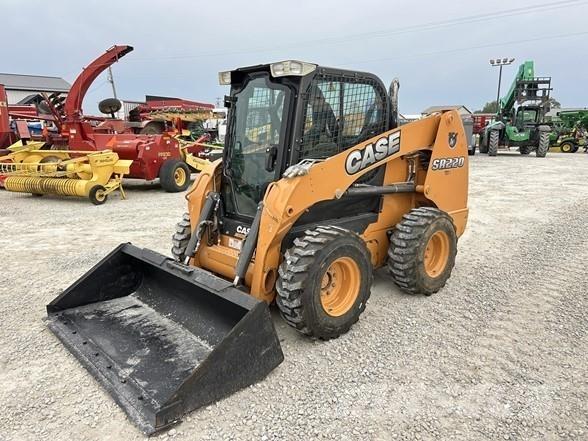 CASE SR220 Kompaktlaadurid