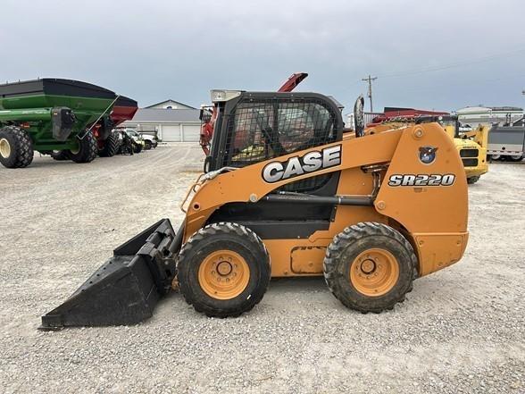 CASE SR220 Kompaktlaadurid