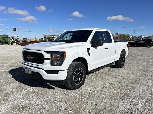Ford F150 XLT Muu