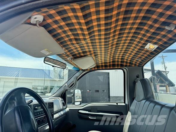 Ford F450 SD Muu