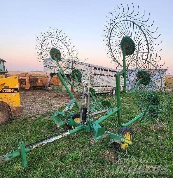 John Deere 702 Vaalutid ja kaarutid
