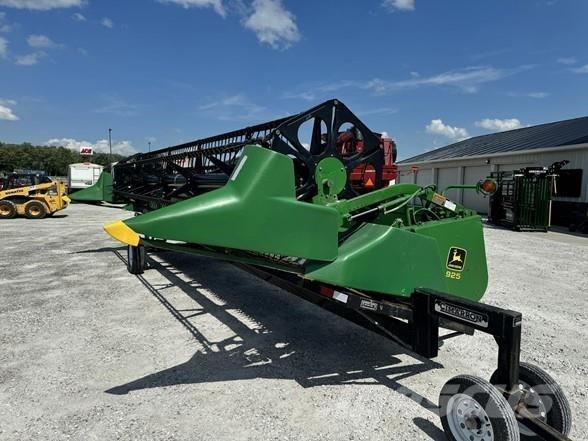 John Deere 925 Kombainide heedrid