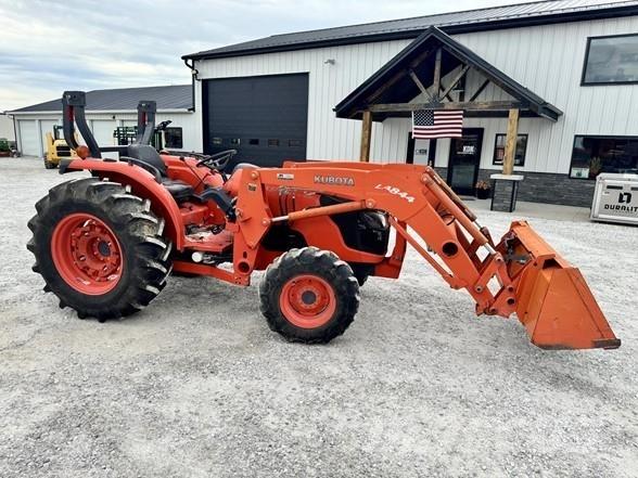 Kubota MX5100D Traktorid