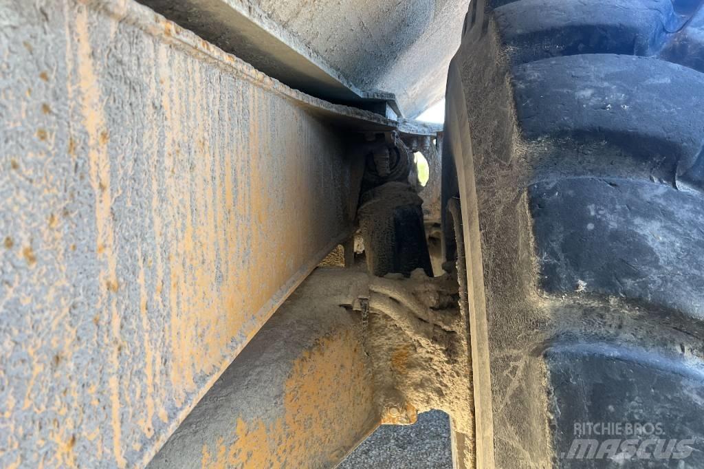 Volvo A 40 E FS Liigendraamiga pinnaseveokid