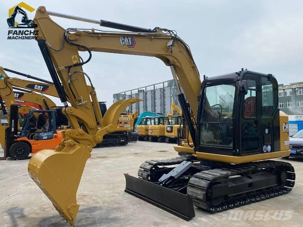 CAT 308 Roomikekskavaatorid