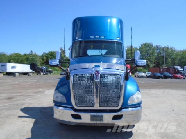 Kenworth T 680 Sadulveokid