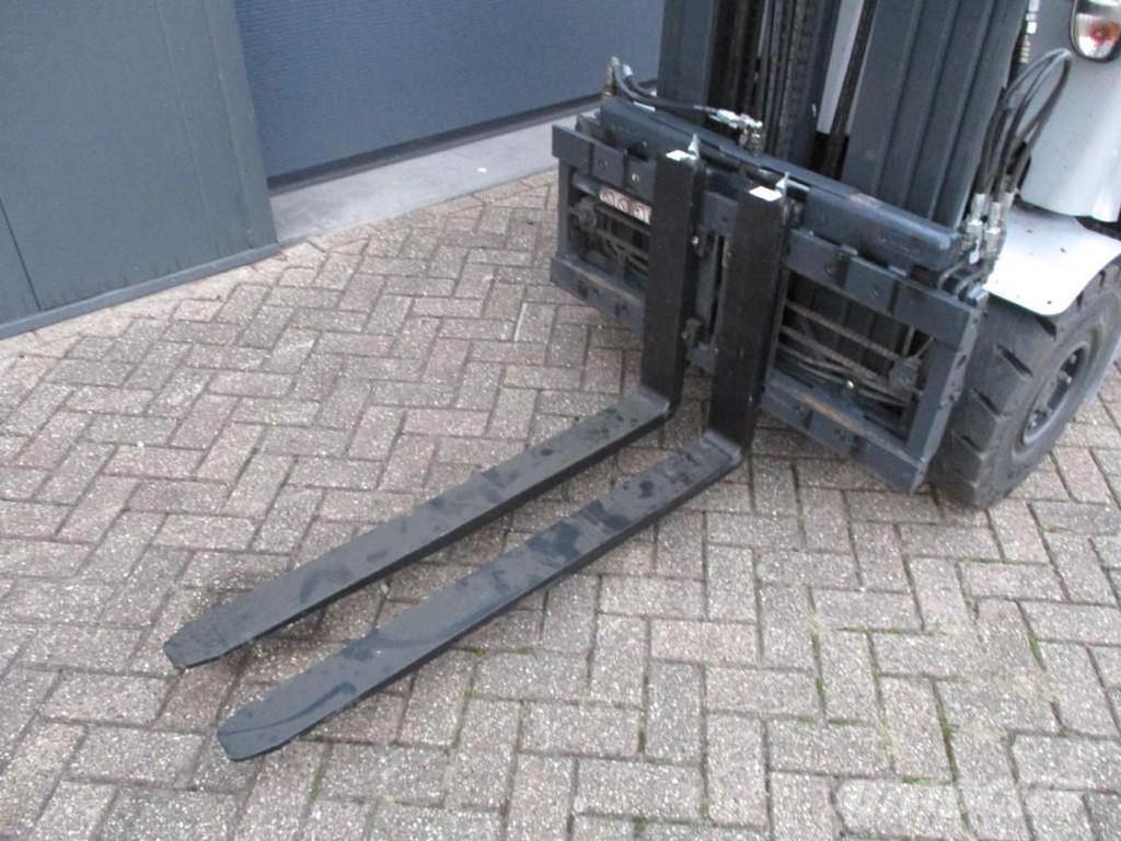 Still RX 60-25 Elektritõstukid