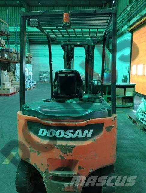 Doosan B 30 X-7 Elektritõstukid