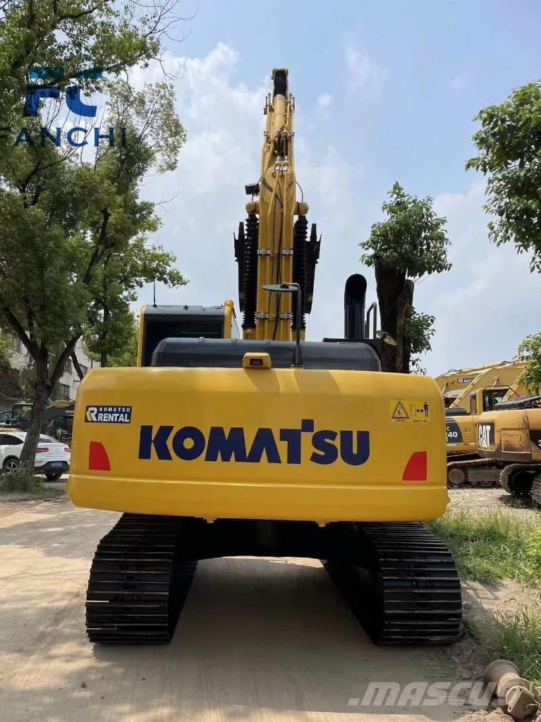 Komatsu PC 200 Roomikekskavaatorid
