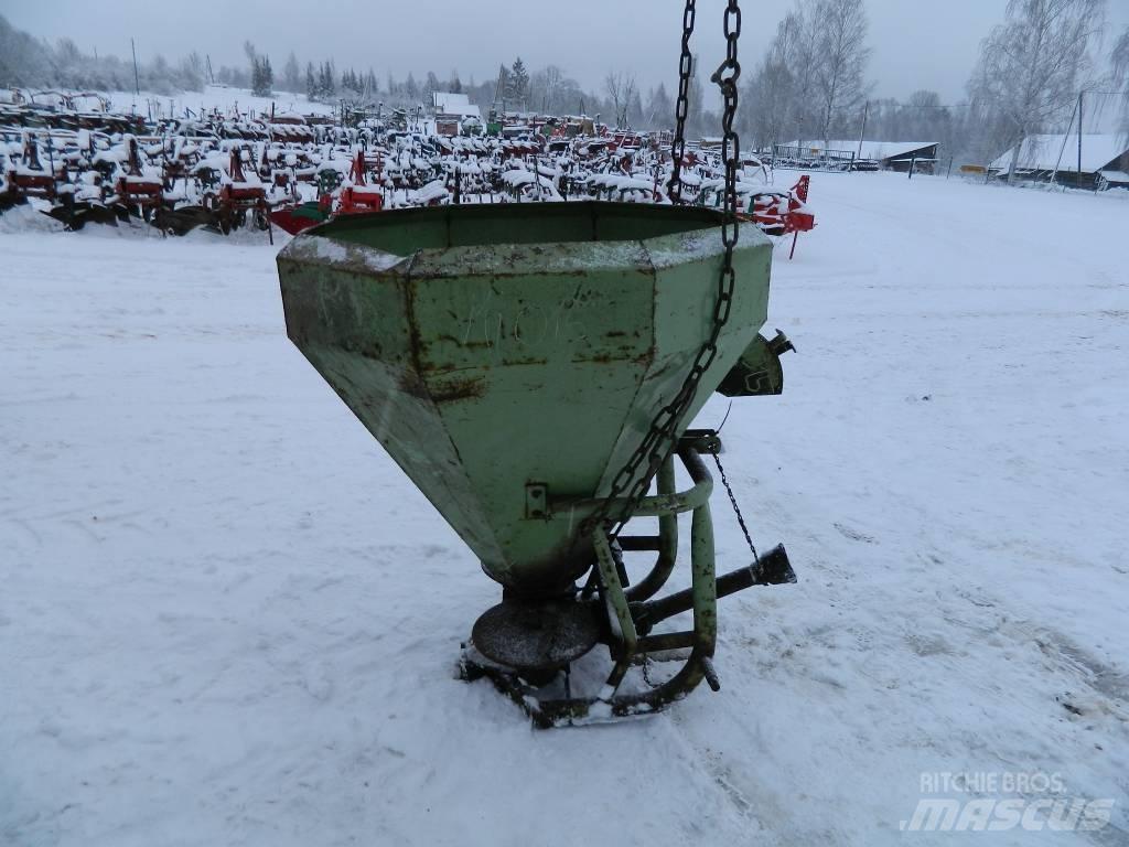  Kromag AM Mineraalväetise laoturid