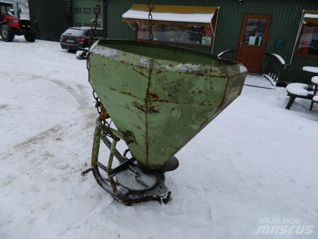  Kromag AM Mineraalväetise laoturid