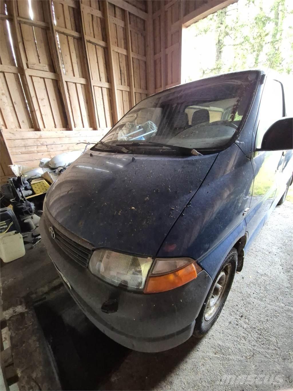 Toyota Hiace Kaubikud