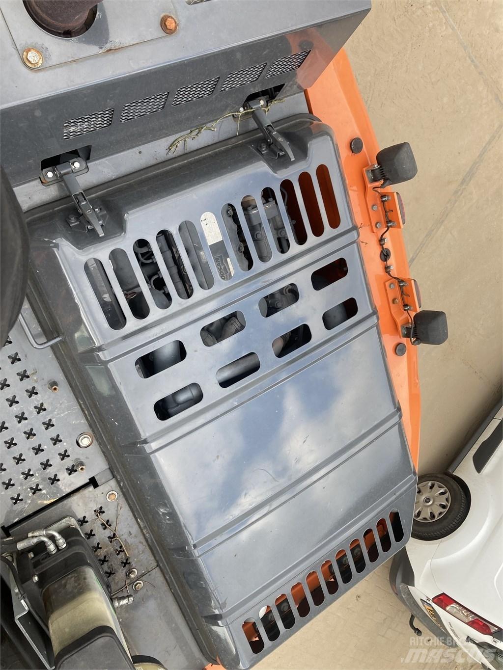 Doosan DX 170-5 W Ratasekskavaatorid