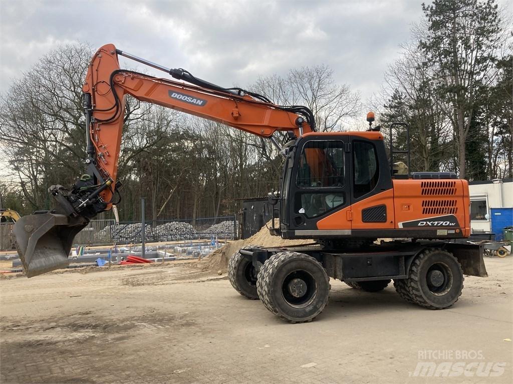 Doosan DX 170-5 W Ratasekskavaatorid