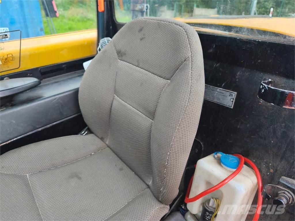 JCB 527-55 (4WS) Muu