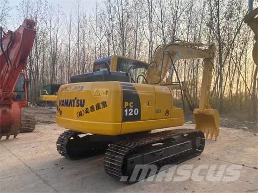 Komatsu PC 120-8 Roomikekskavaatorid