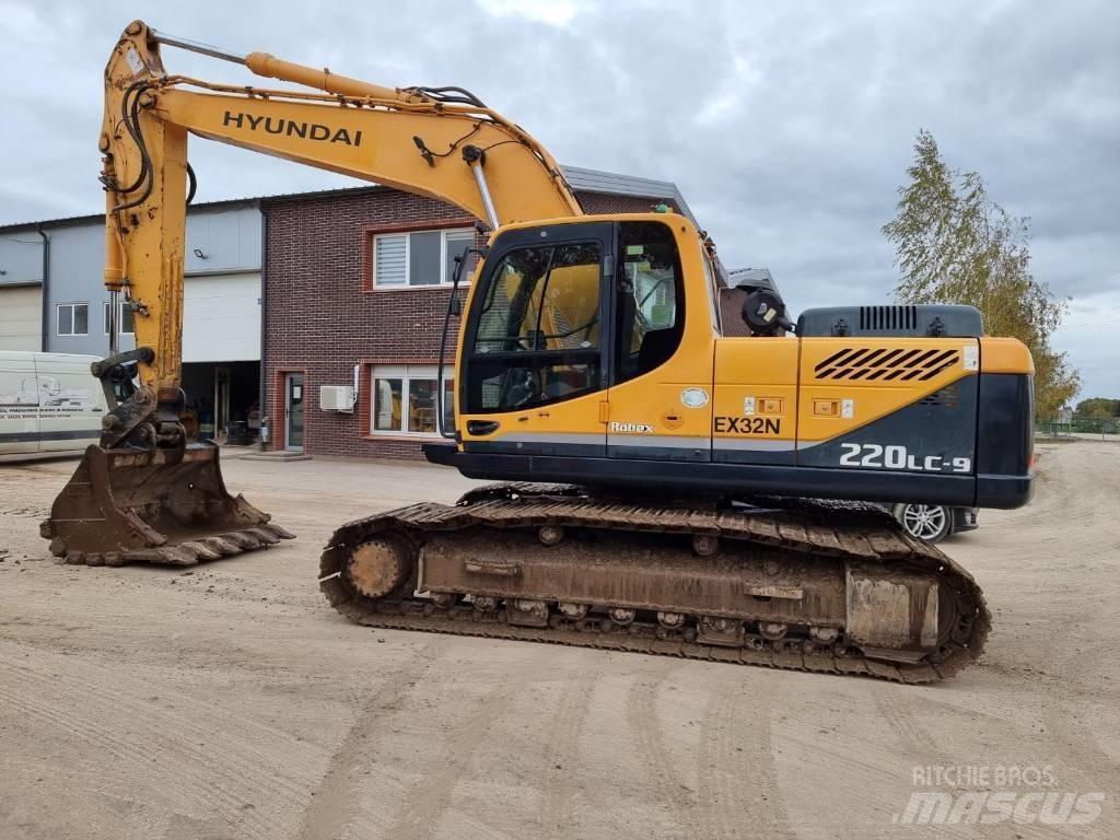 Hyundai R 220 LC-9 A Roomikekskavaatorid