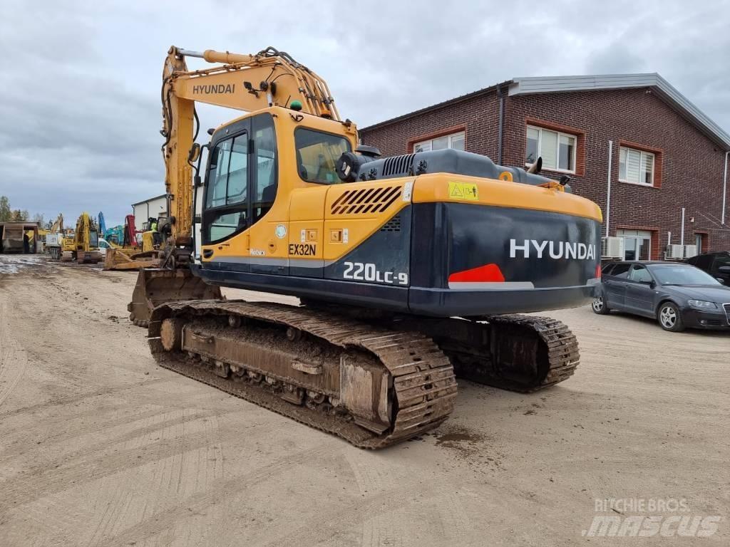 Hyundai R 220 LC-9 A Roomikekskavaatorid
