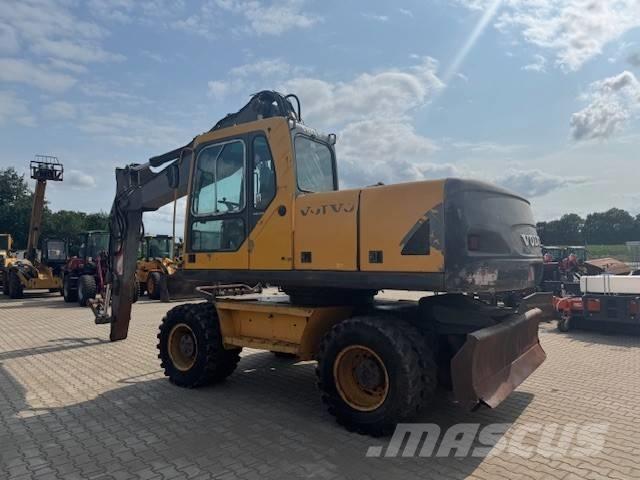 Volvo EW 180 B Ratasekskavaatorid
