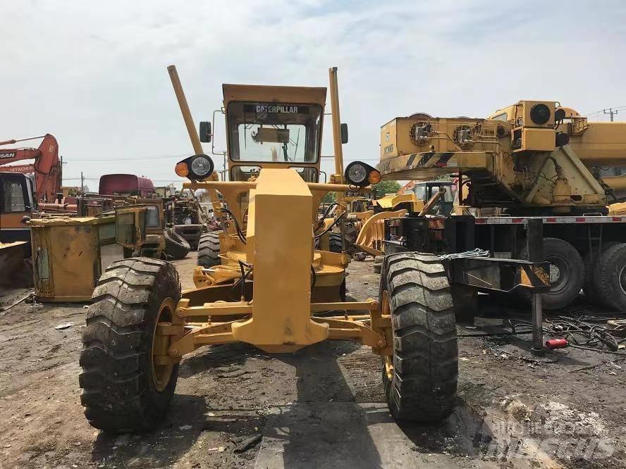 CAT 140 Greiderid