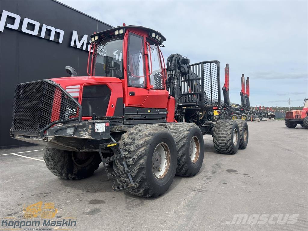 Komatsu 895 Forwarderid