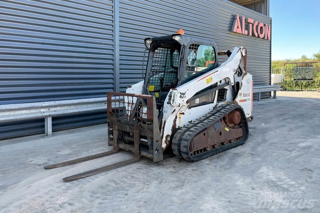 Bobcat T 590 Väljaveotraktorid