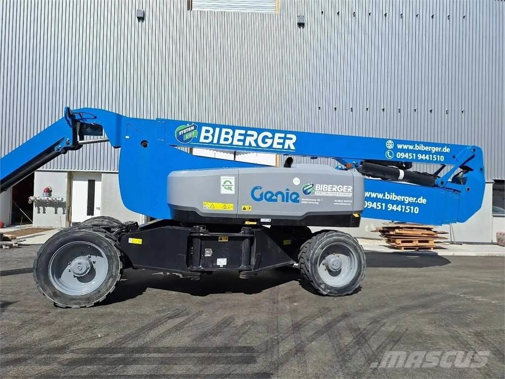 Genie ZX 135 Iseliikuvad poomtõstukid