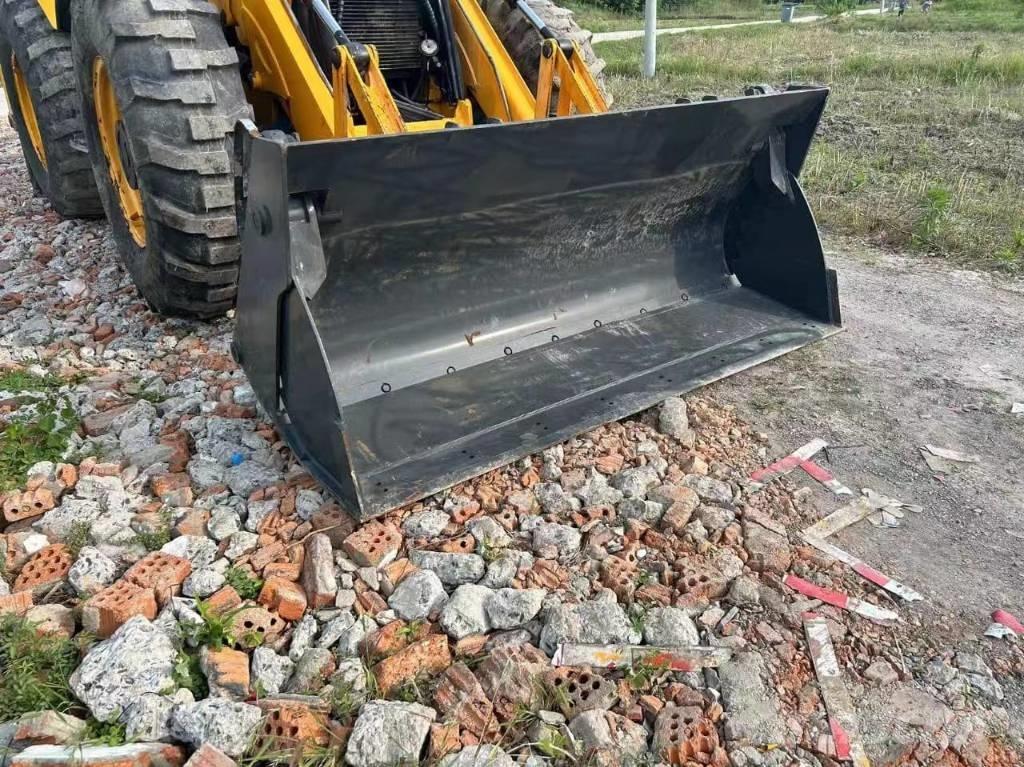 JCB 4 CX Ekskavaatorlaadurid