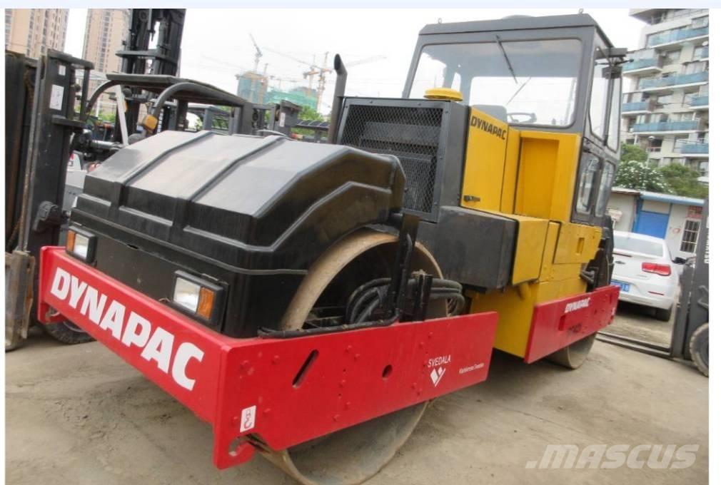 Dynapac CC 421 Tandemrullid