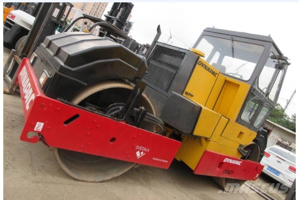 Dynapac CC 421 Tandemrullid