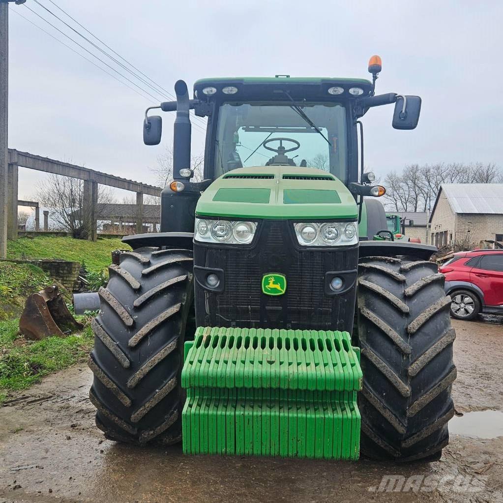 John Deere 8345 R Traktorid