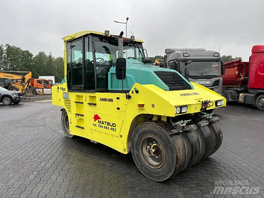 Ammann ARP 240 Pneumorehvidega rullid