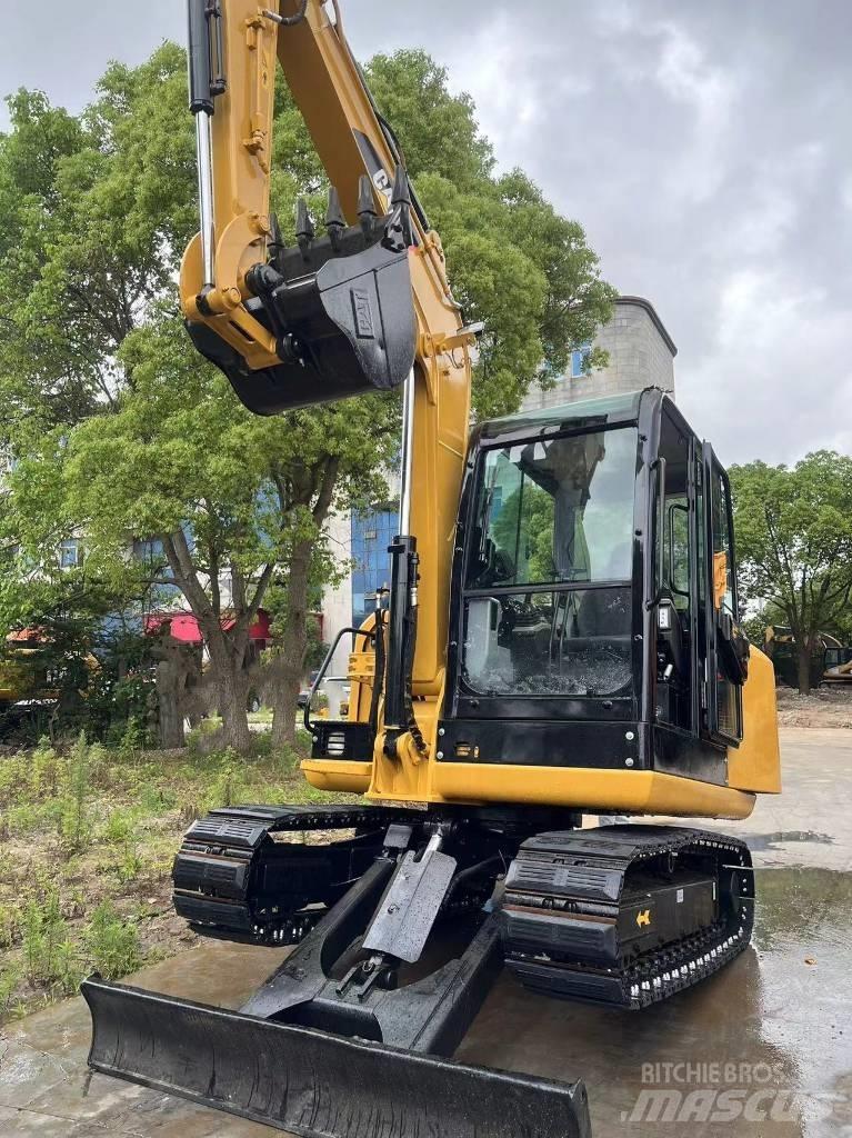 CAT 305.5 Miniekskavaatorid < 7 t