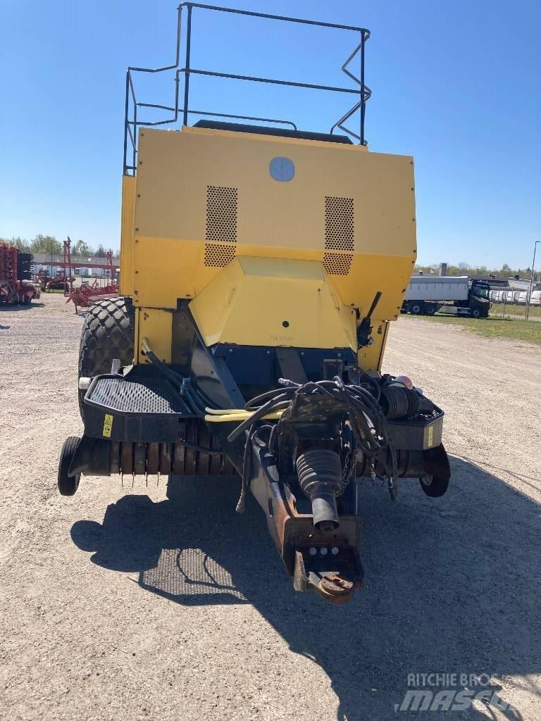New Holland BB 980 Heinapressid