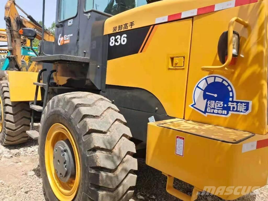 LiuGong 836 Rataslaadurid