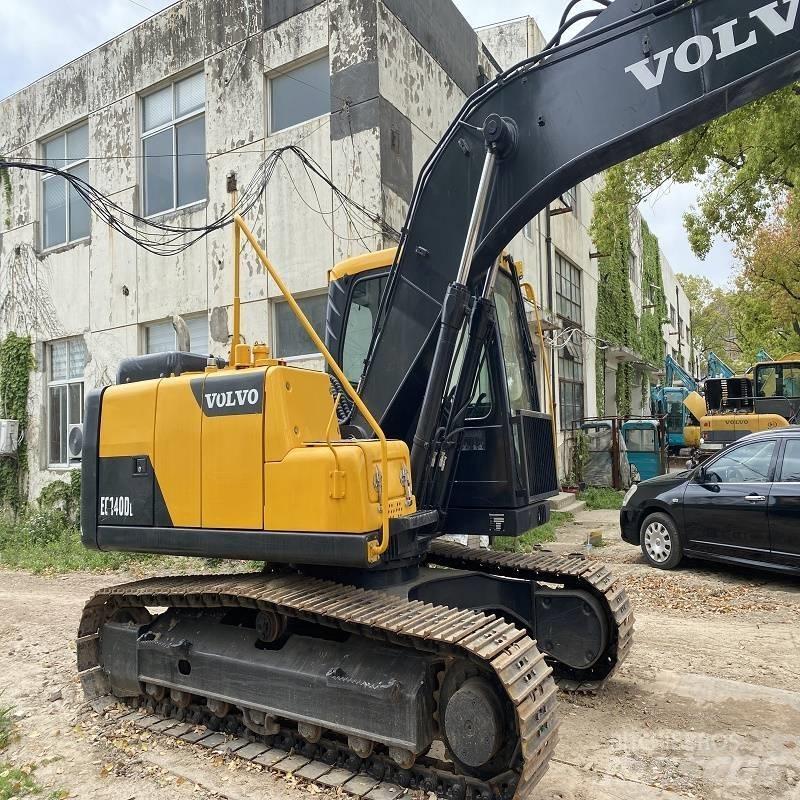 Volvo EC 140 DL Roomikekskavaatorid
