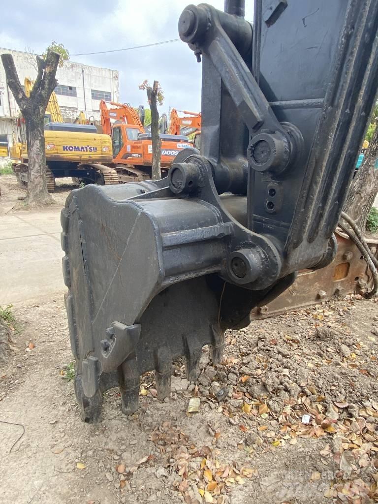 Volvo EC 140 DL Roomikekskavaatorid